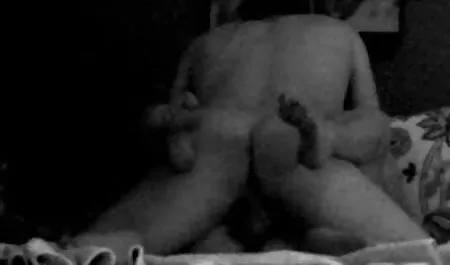 ક્રિમસન રેડ સુંદર અને પ્રખર porn શો 8-22-2017