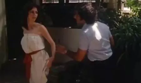 ટીન ચોર લટકાવવામાં સુંદર સૌમ્ય porn નહીં ચૂકવવા માટે તેના લેણાંની