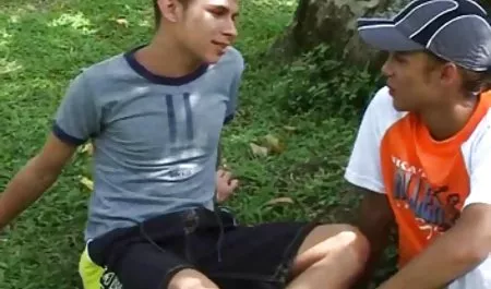 સપ્ટેમ્બર સૌથી સુંદર પોર્ન પ્રોમો