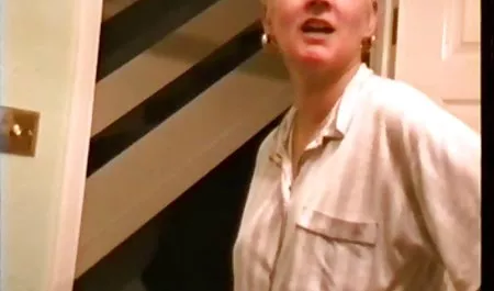 લબડી આ સેક્સી પોર્ન અભિનેત્રી ગયેલી ડિંટ્ડી બોબલા પુખ્ત વાહિયાત યુવાન છોકરો