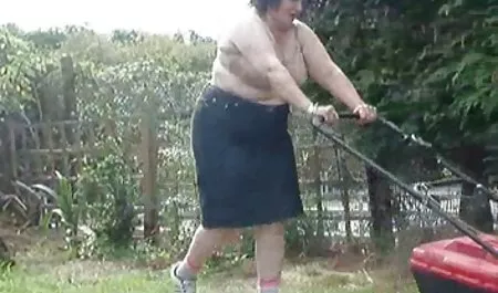 - ડિલિવરી ડી - સુંદર સેક્સ સ્ટ્રોબેરી માઈકલ ફોક્સ