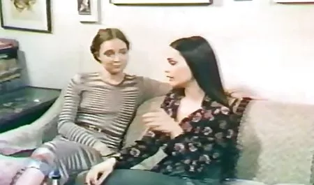 ત્રણ લોકો સુંદર એરોટિકા સાથે એક પ્લોટ નુ સમૂહ ચોદન સેક્સ રમકડાં