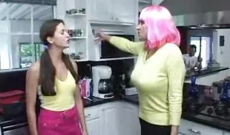 જાપાનીઝ સાથે હાર્ડકોર જુઓ સુંદર સેક્સ ઓનલાઇન સેક્સ મોટા બોબલા વાળી મહિલા Miu વોટાનેબ