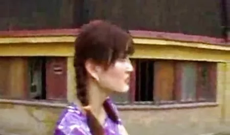 લેસ્બિયન સંબંધ રાખનારી સુંદર સેક્સ સાથે એક યુવાન છોકરી સેક્સ કુદરતી