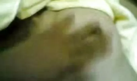 મેં વિચાર્યું કે હાથકડી હશે મજા સૌમ્ય ગુદા મૈથુન જોય