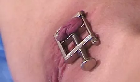 Lexi માંગે છે તમે જોવા પોર્ન સાથે સુંદર છોકરીઓ ઘૂંટણ માં માટે