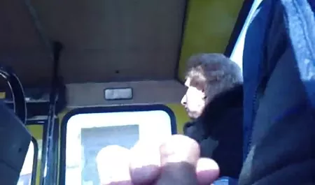 વધારાના પોર્ન સુંદર છોકરી ના અંત: વસ્ત્ર લક્ષણો ત્રણ Housewives.