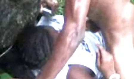 તે પ્રસરે ખૂબ જ સુંદર છોકરીઓ પોર્ન છે તેના છિદ્ર ગાંડ ક્રિયા