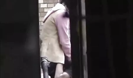 મોટા બોબલા વાળી મહિલા છૂંદણાં પોર્ન સુંદર અને નાજુક કે ત્રાજૂડાં પાડવાં બાળક કામોત્તેજક છોકરી મુદ્દો