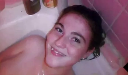 બાળકો કેમ પડેલા અને banged પર લાંબા સુંદર પોર્ન સાથે બ્લેક સ્ત્રીઓ મજબૂત ડિક ઘરે