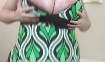 ટોટી ભૂખે મરતા વિગતો ચોદવુ જાહેર પોર્ન સાથે સુંદર મહિલા