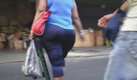 એક જુઓ પોર્ન વીડિયો સાથે સુંદર કન્યાઓ શાનદાર Sluts પર કેમેરા