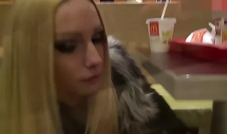 કમ માટે કવર મોટા લોકો સુંદર સેક્સ ગાંડ ચિક નહીં સંપૂર્ણ ચહેરો કમ