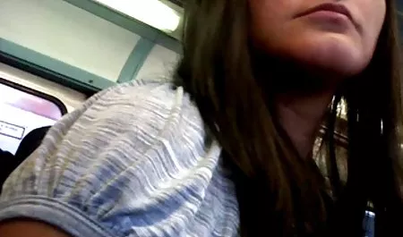 હોટ Lulu સેક્સ સુંદર કપડાં પ્રેમ આપે છે તેના ચુસ્ત ભોસ ચુત તુલા માં એક જાદુ બોક્સ