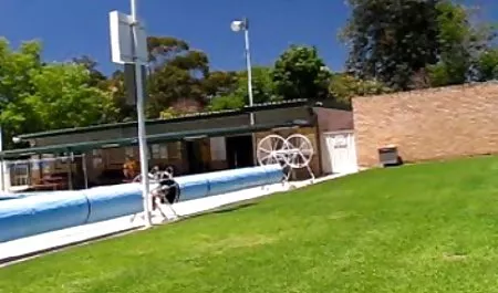 ટીન સાથે રમે આ છટાદાર porn વિશાળ ડિંટ્ડી