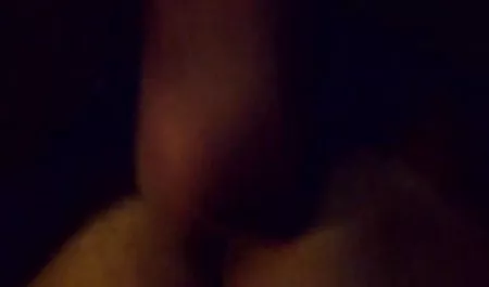 સ્તનપાન સેક્સ સુંદર કપડાં તે અજ્ઞાત છે યુ ટ્યુબર