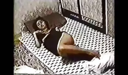 જર્મન સ્નાયુ મમ્મી જરૂરિયાતો એક મજબૂત લોડો cvjnhtnm gjhyj rhfcbdjt