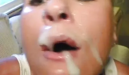 કલાપ્રેમી પ્રયાસ કરે છે કે ગાંડ x કલા સુંદર સેક્સ માં મૂઠી ઘુસેડવી કાર