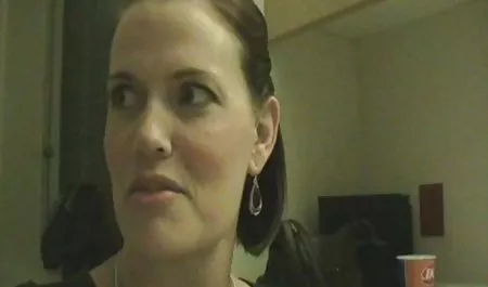 તેના સાથે પ્રેમ માં અડધા બહેન બતાવી સુંદર સેક્સ Layla લન્ડન