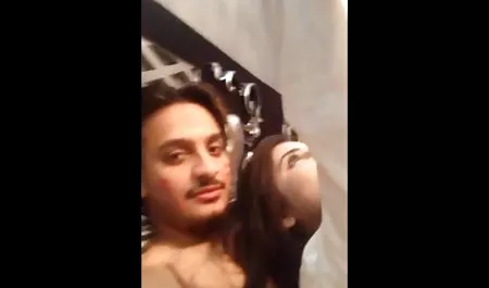 તેલ લગાવેલુ જુઓ પોર્ન સાથે સુંદર કન્યાઓ સોનેરી બેઈલી બ્રૂક છે oiled અને fucked paddling પૂલ