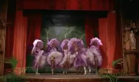 ખૂબ નુ ચહેરા સુંદર છોકરી ના અંત: વસ્ત્ર porn પર તેના મિત્ર પુત્રો