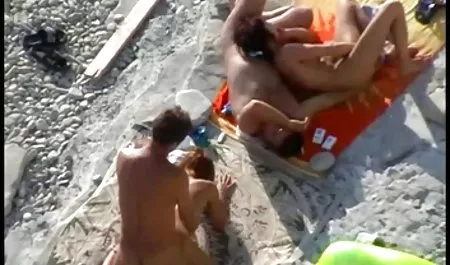 બ્રિટની અંબર જાય બાઇ-બાઇ-si અને ગળી જાય છે એક મોટી સુંદર જોડી લોડ