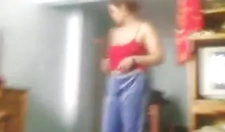 SIE - ઈ SIE MOUSSE ચિકન સુંદર વિષયાસક્ત સેક્સ !